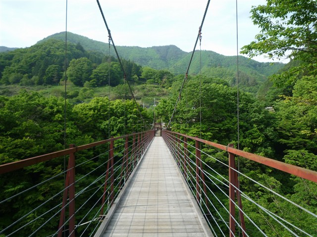 道志村役場観光情報サイト 野原の吊り橋