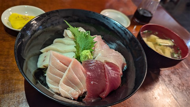 肴の酒場 かもめ食堂 | （一社）東伊豆町観光協会