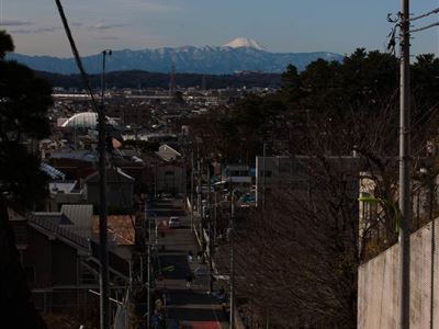 岡本の富士見坂 岡本三丁目の坂 世田谷まちなか観光 エンジョイ Setagaya